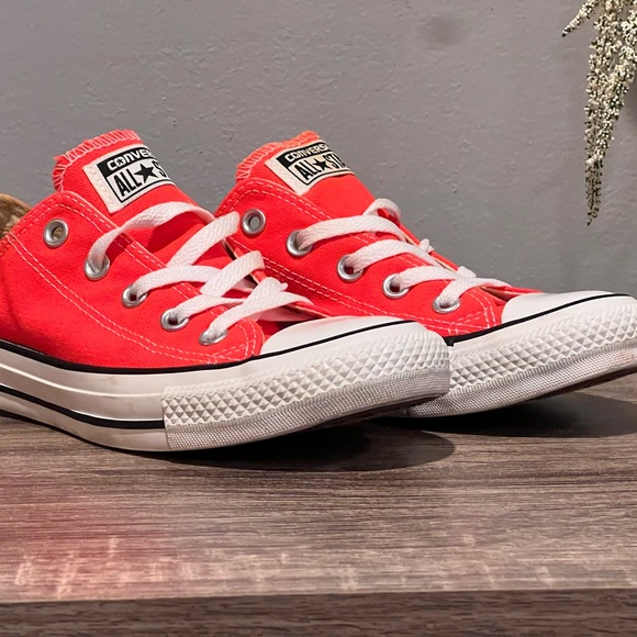 Gently Used Bright Orange Converse - Picture 5 of 5